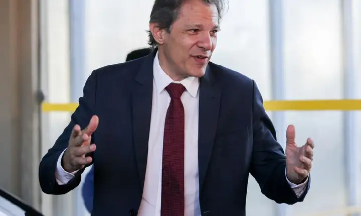 Alta da Selic estava prevista desde o fim do ano passado, diz Haddad