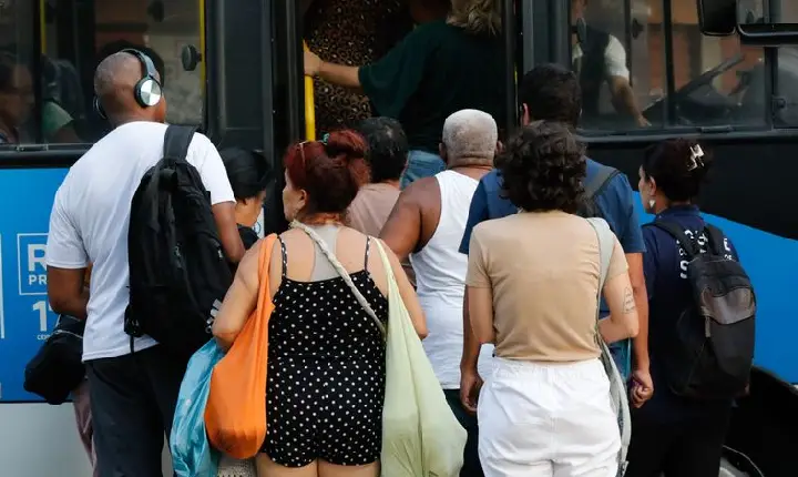 Passagem de ônibus no Rio subirá de R$ 4,30 para R$ 4,70