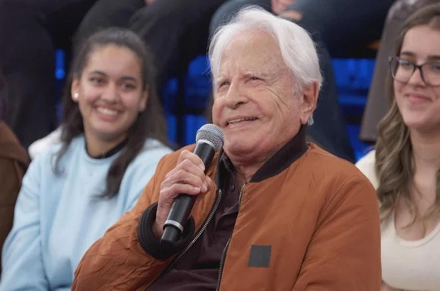 Morre jornalista Cid Moreira, aos 97 anos