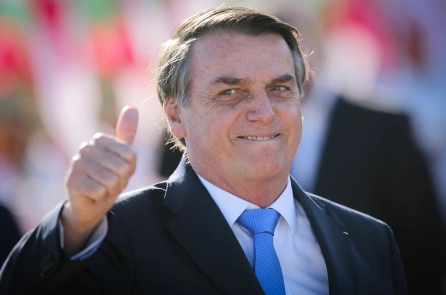 O Presidente Bolsonaro Inspira-se em Trump para Planejar Retorno Político