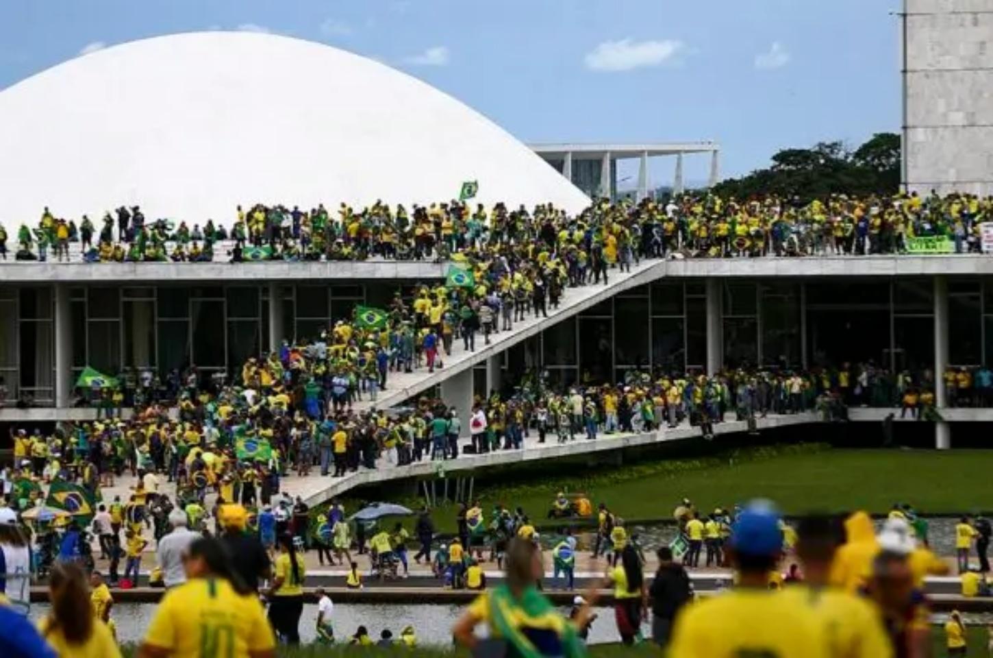 STF já condenou 310 pessoas pelo 8/1, e PGR firmou 500 acordos com os réus