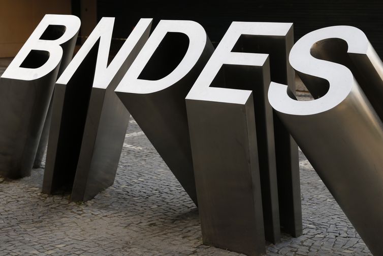 BNDES libera mais R$ 4,8 bilhões para programas agopecuários